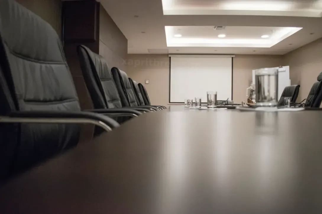 オンライン会議にも使いやすい会議室の工夫